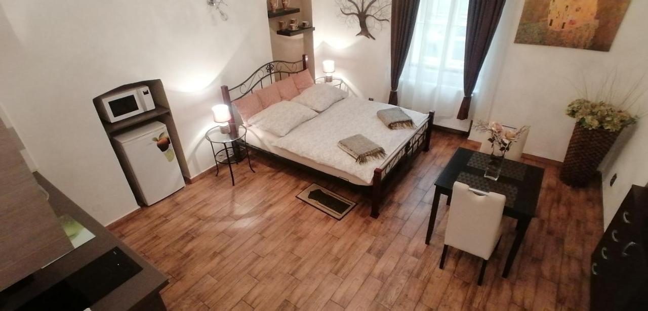 Jakubska 676 Apartment *