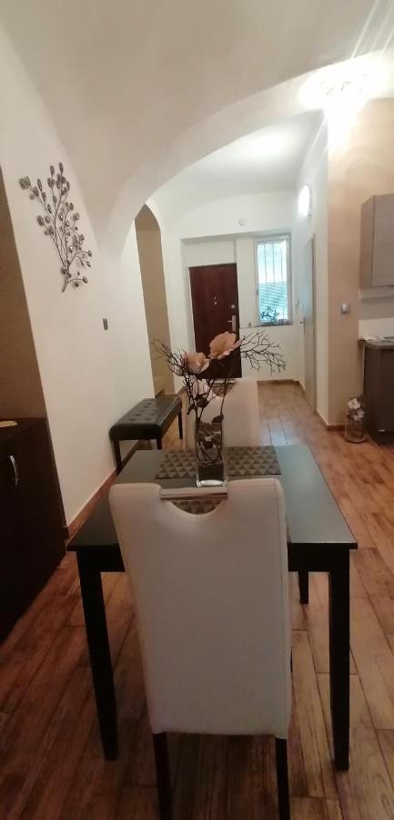 Jakubska 676 Apartment