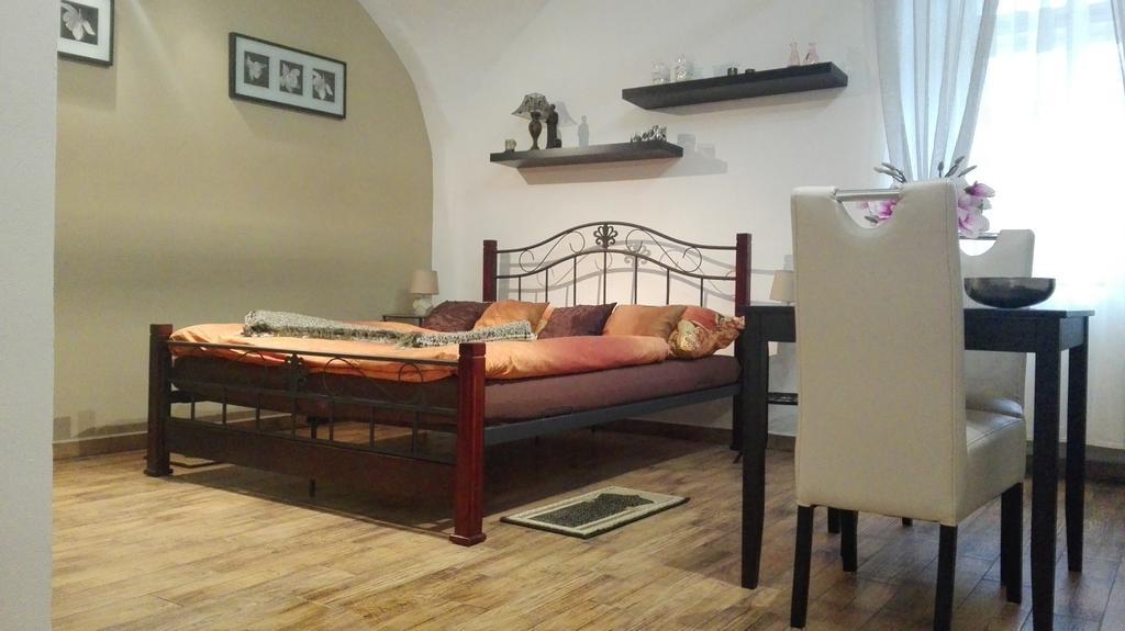 Apartment Jakubska 676 Prague