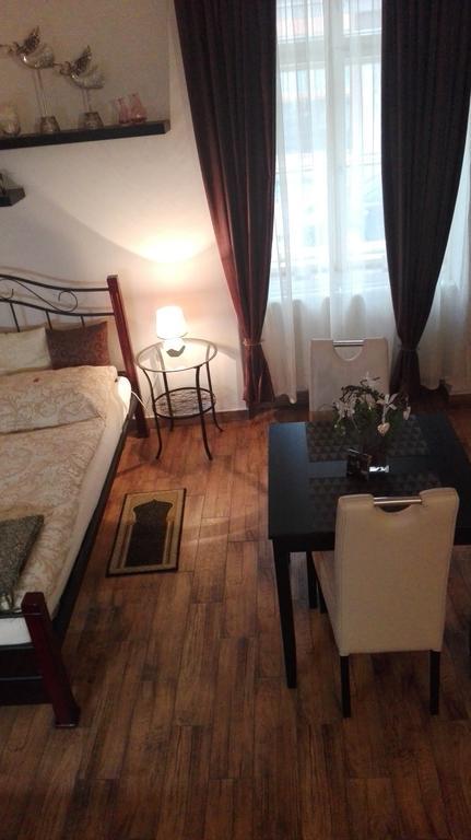 Apartment Jakubska 676 *